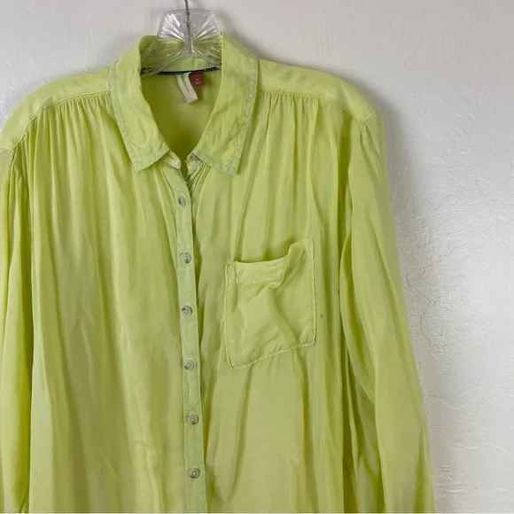 Anthropologie Pilcro Size Small Faded Yellow Green Button Down Long Tunic Blouse - Picture 5 of 8